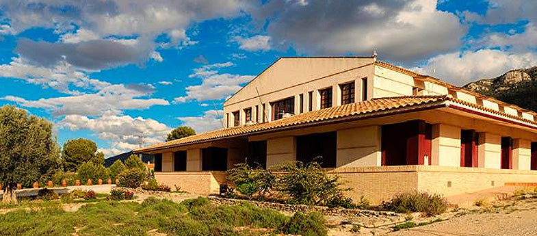 Cave Casa de la Ermita