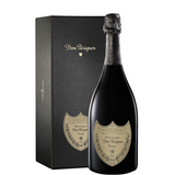 Bouteille de Dom Pérignon Millésime 2015 avec étui