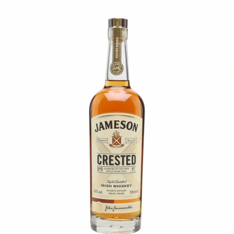 Bouteilles de Jameson Crested
